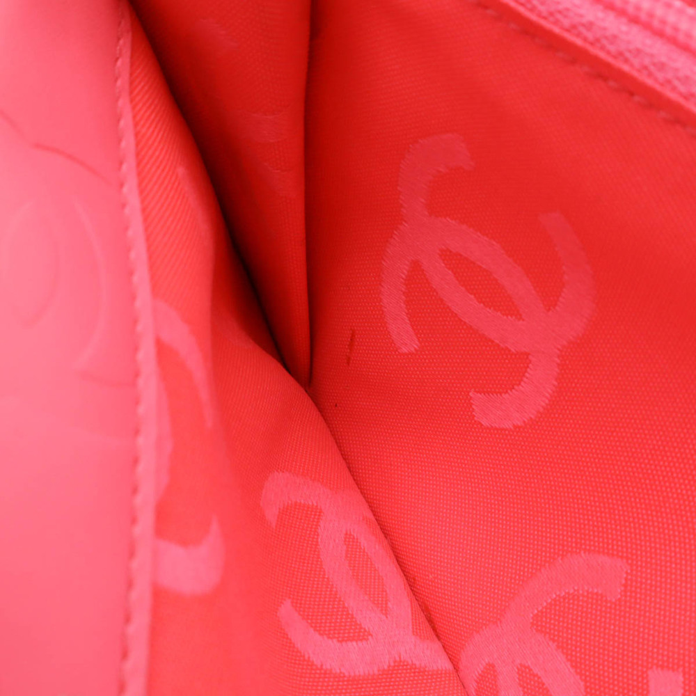 CHANEL Black Leather Coco Mark Wallet - Picture 7 of 8